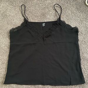 Black SHEIN Embroidered Cropped Tank Top